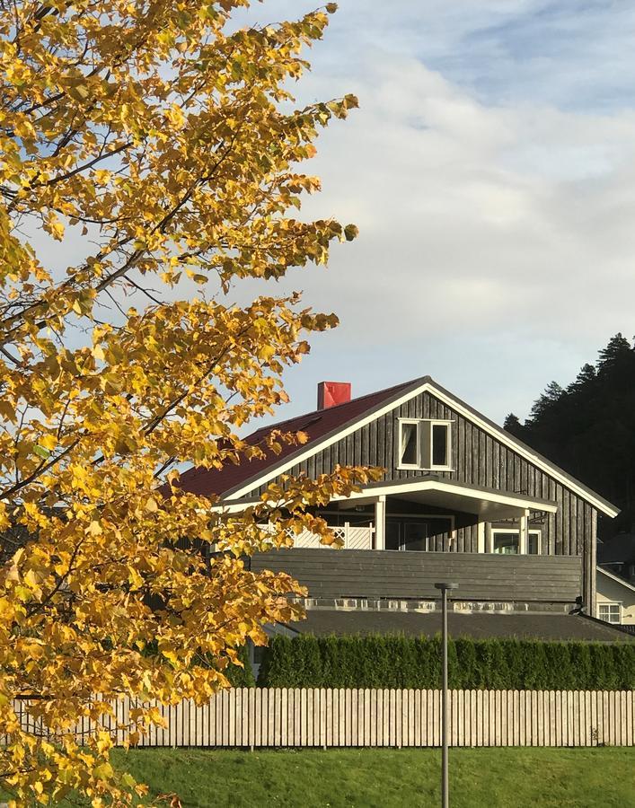 Villa Åndalsnes Buitenkant foto